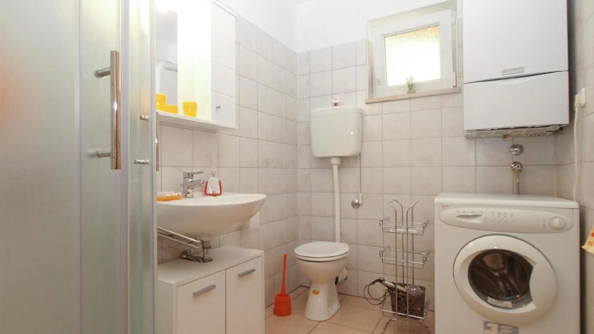 Apartment Ferienwohnung Fuer 4 Personen Ca 60 Qm In Banjole, Istrien Istrische Riviera